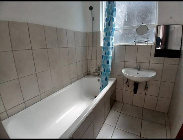 2 BEDROOM TOWNHOUSE FOR SALE IN SOUTH CREST